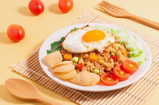 Nasi goreng malam